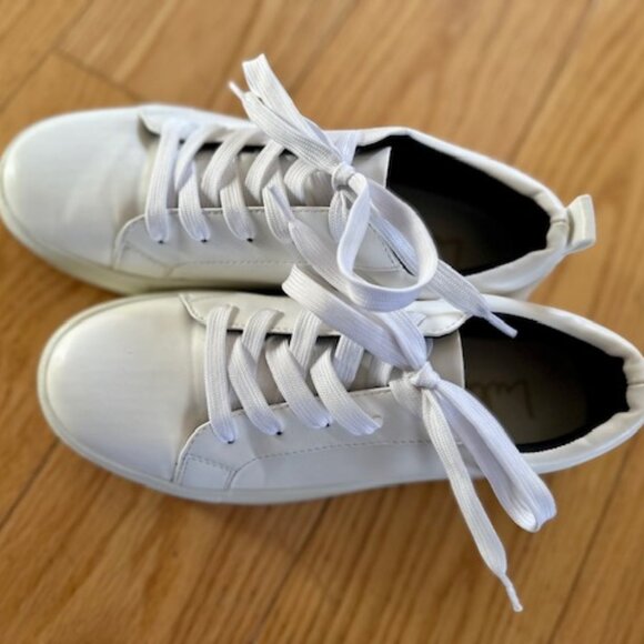 LuLu's Casual White Lace Up Platform Sneakers Size 7.5 - Picture 4 of 8